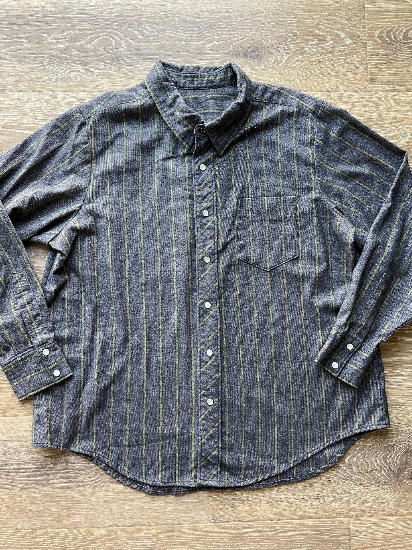 Pearl Snap Stripe Flannel Shirt XL/XXL